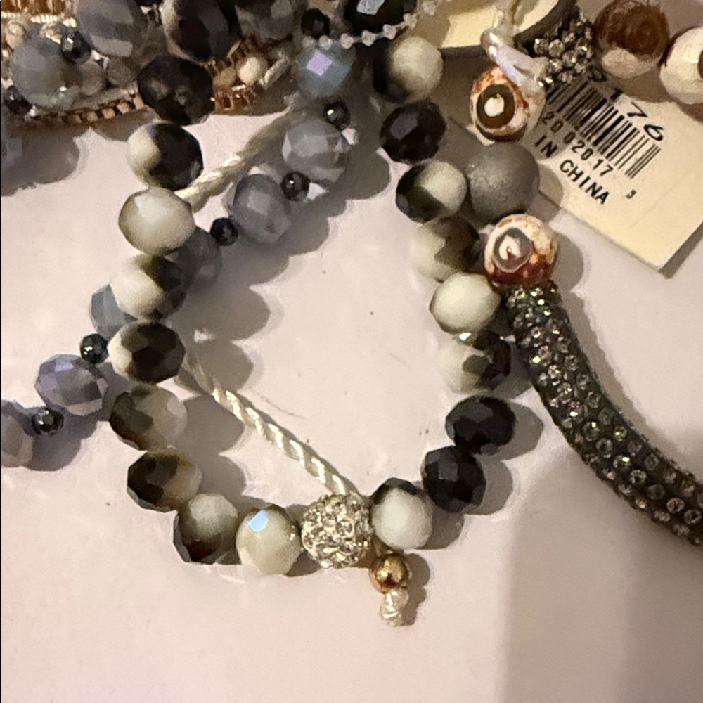NWT Ashlyn & Rose Multi-Color Mixed Bead Bracelet Set - Picture 6 of 8